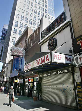 Peep-O-Rama, 42nd Street, near Times Square, New York, July 31, 2002, closed.