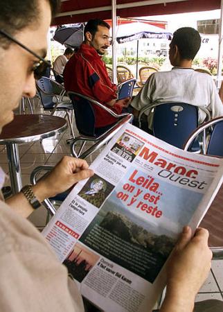 Spain expels Moroccans from Perejil island.
