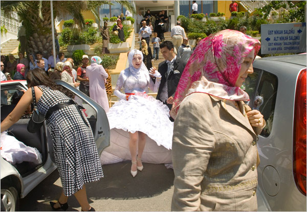 A Muslim couple leaving their wedding, Uskudar, Turkey, October 2008.