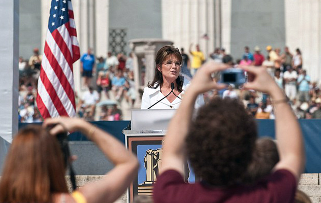 Former Alaska Governor Sarah Palin addresses the 500-hundred-thousand Restoring Honor rally on the US National Mall, Washington, August 28, 2010.